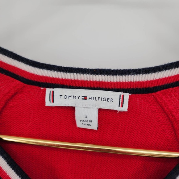 Tommy Hilfiger Red Knit Cashmere Blend Crewneck Size Small - Picture 2 of 7